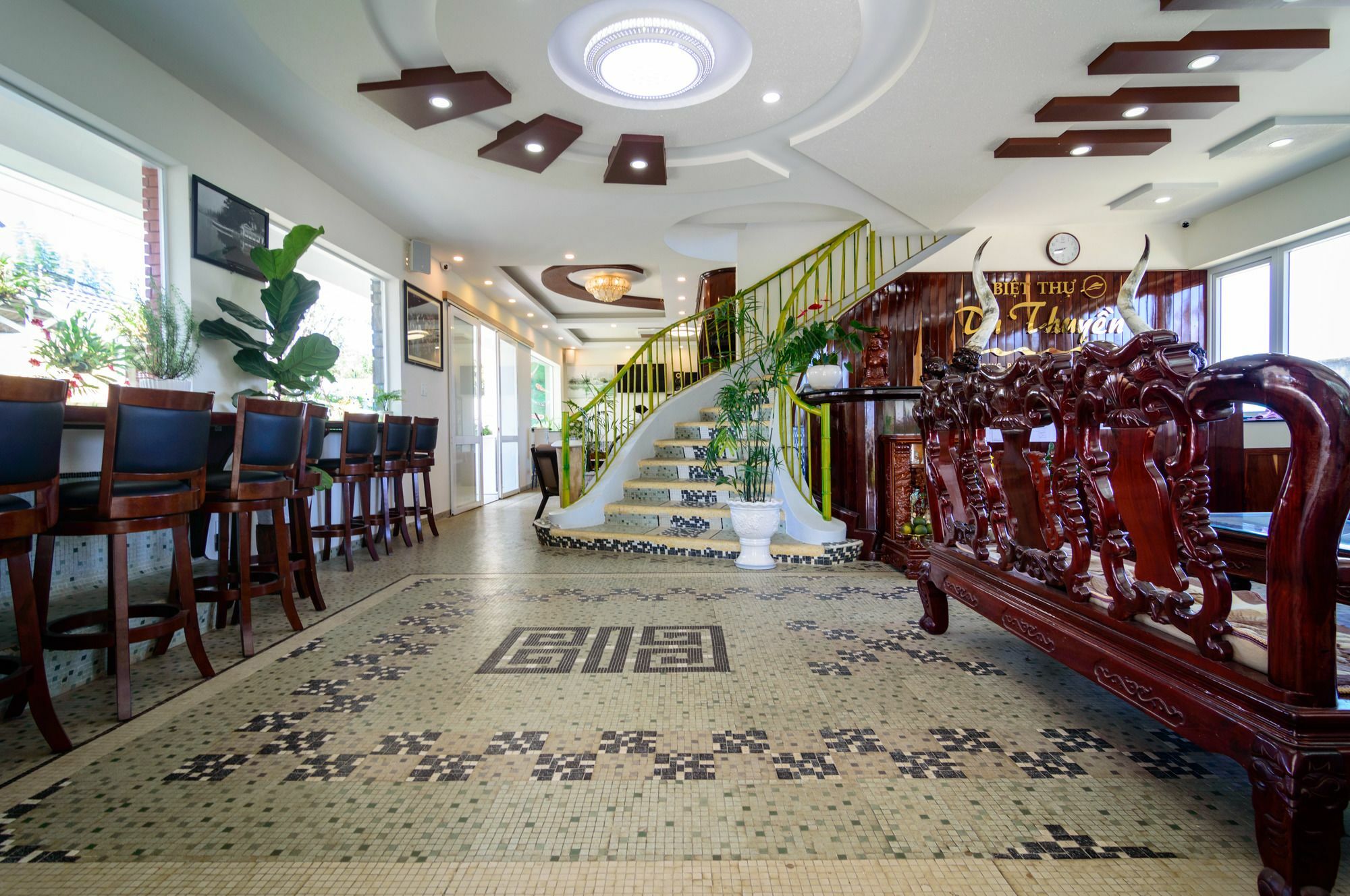 Du Thuyen Villa Dalat Luaran gambar